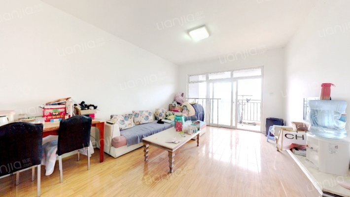 军安卫士花园二手房实景图