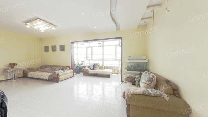 电塔家园二手房实景图