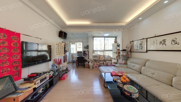 青山湾花园二手房实景图