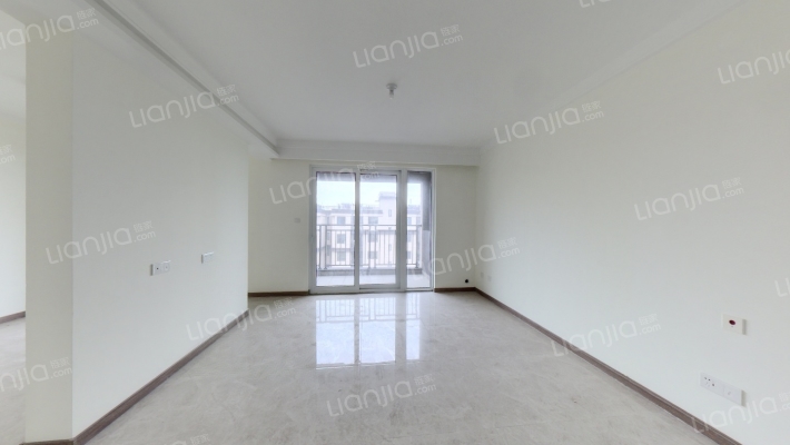 雅居乐富春聆湖雅苑二手房实景图