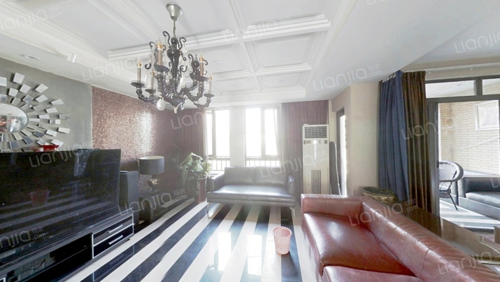 天江鼎城雅园二手房实景图