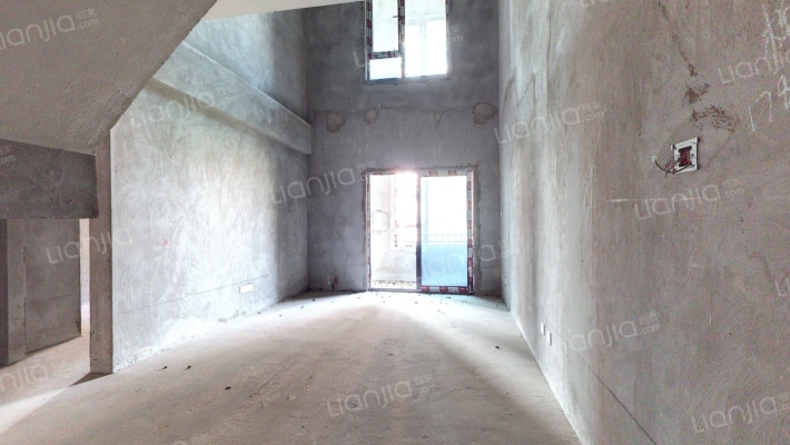 协信天骄溪悦二手房实景图