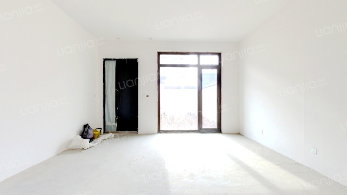 棠颂别墅二手房实景图