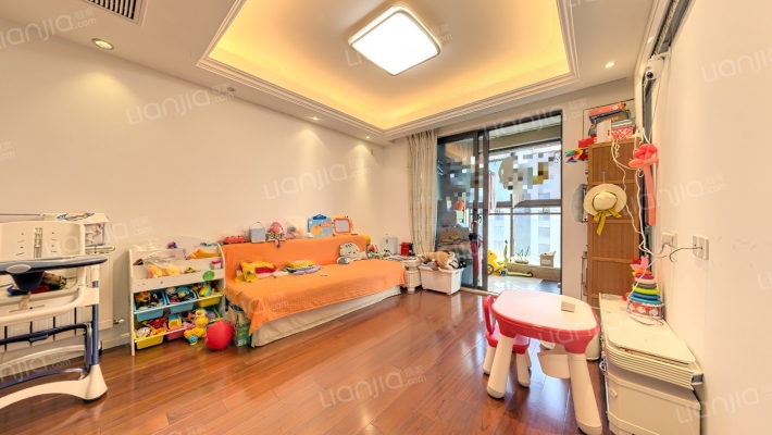 绿地海域笙晖(公寓)二手房实景图