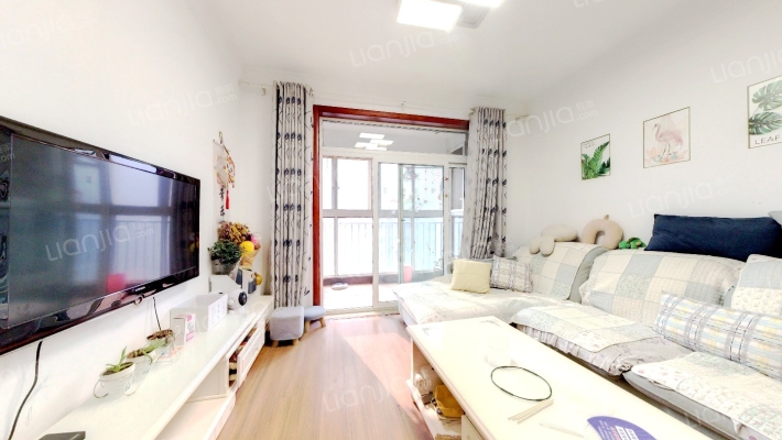 橡树玫瑰城二手房实景图