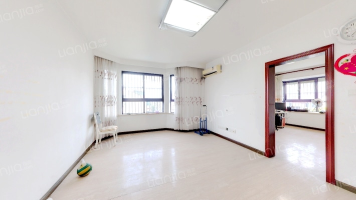 兴源家园二手房实景图