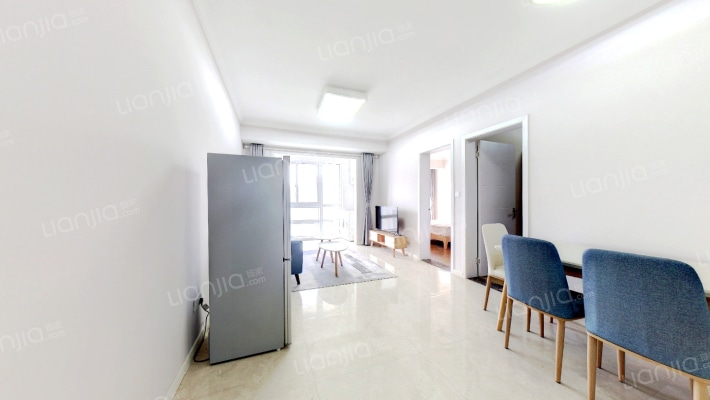 世茂东外滩二手房实景图