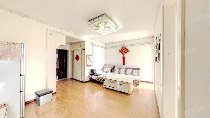 革新中街社区二手房实景图