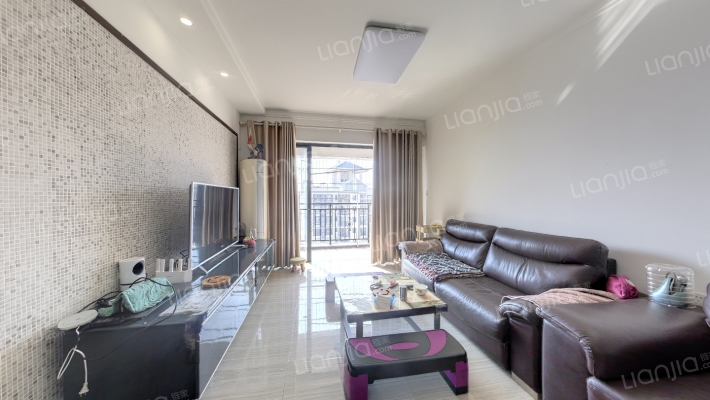 越秀岭南隽庭二手房实景图