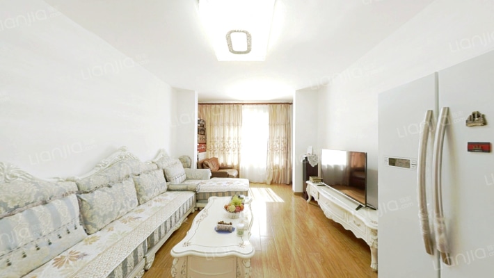 保利城一期二手房实景图