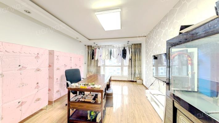 绿厦爵仕汇二手房实景图