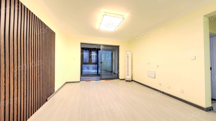 金地湖城大境天字一号二手房实景图