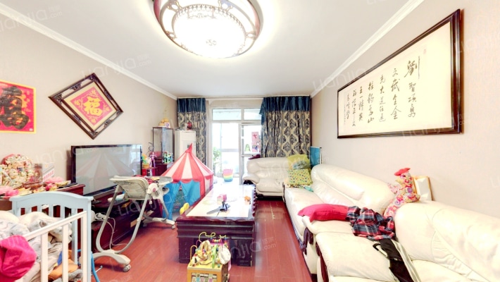 富寓雅居二手房实景图