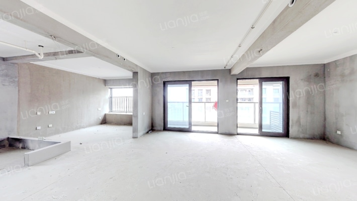 雅戈尔江上花园二手房实景图