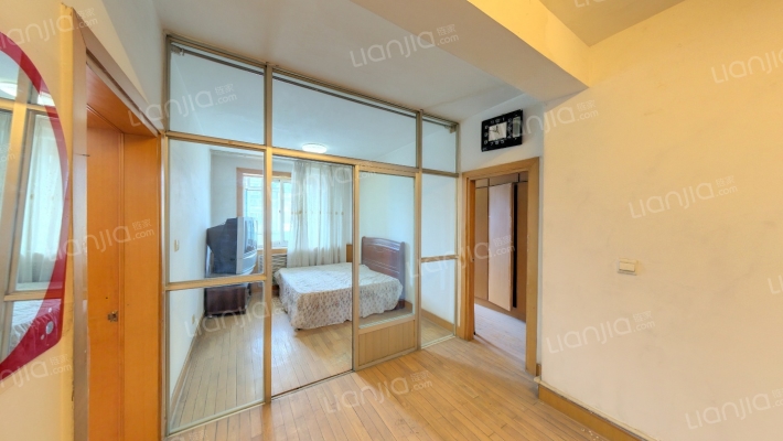 教师新村二手房实景图