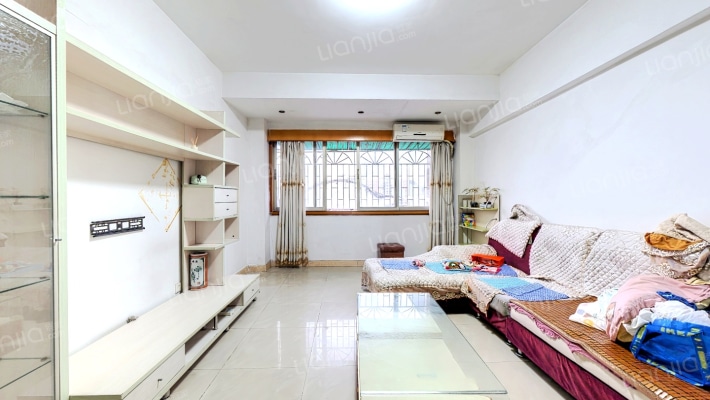 群贤花园二手房实景图