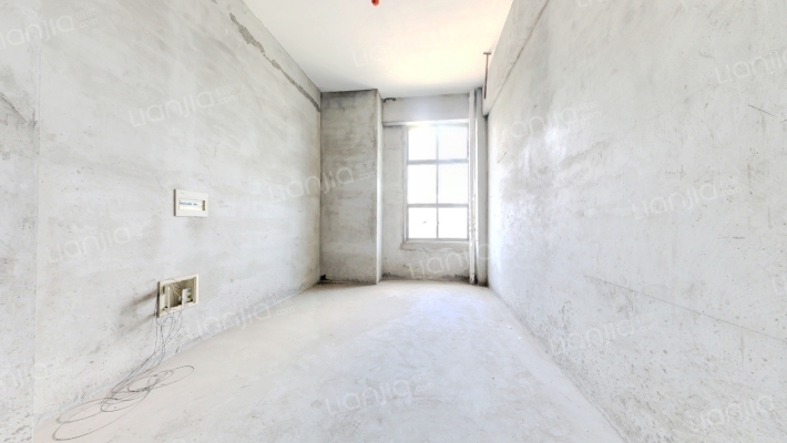 江阴国际汽车文化城二手房实景图