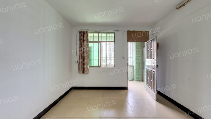 日华小区二手房实景图