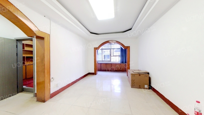 南方花园A区二手房实景图