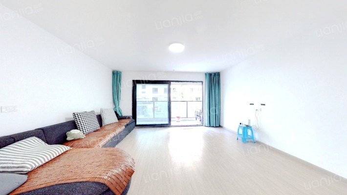 香湖丹堤花园3期二手房实景图