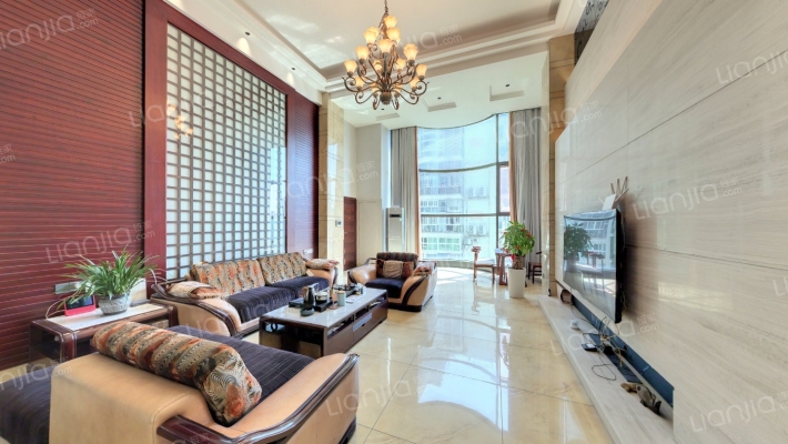 新景天湖广场2期二手房实景图