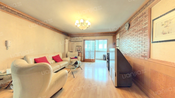 长信丰登公寓二手房实景图