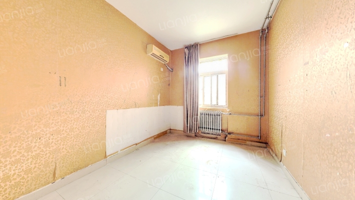 纬一路208号二手房实景图