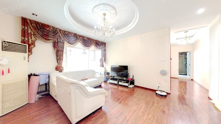 世纪皇冠二手房实景图