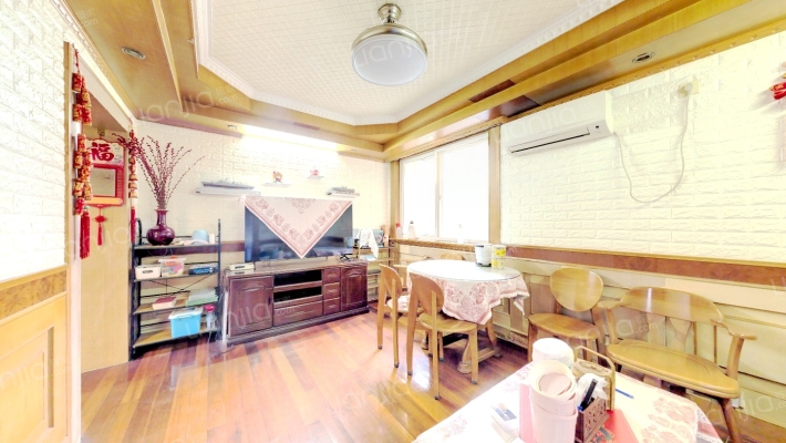 芳华路713弄二手房实景图