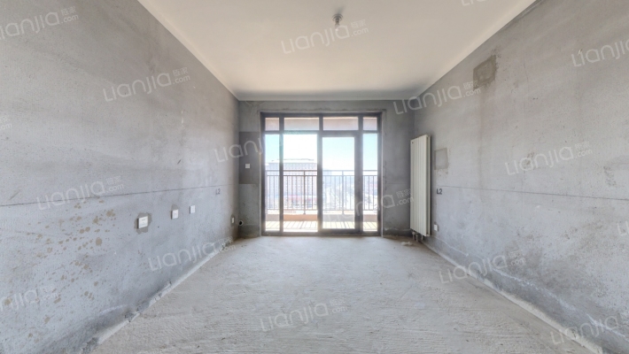 中建雲臻苑二手房实景图