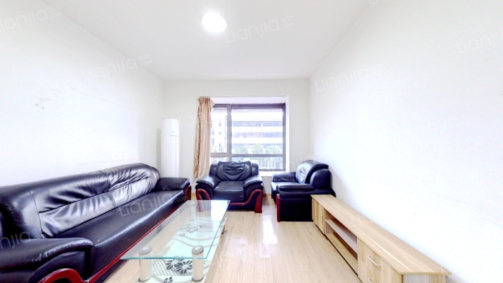 余庭二手房实景图