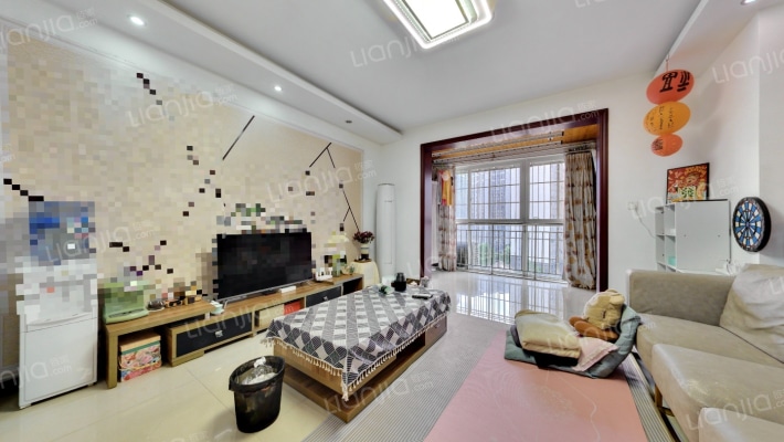 蓝岸丽景二手房实景图