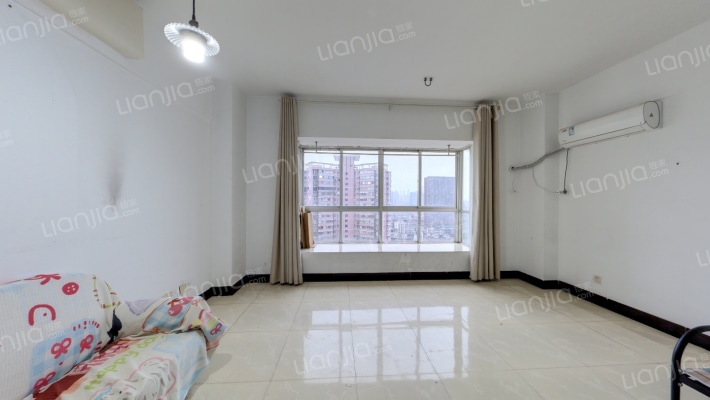 鸿盛大厦二手房实景图