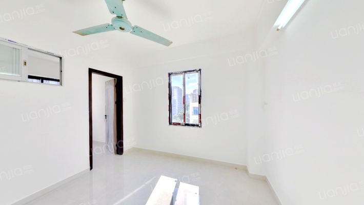 东川路二手房实景图