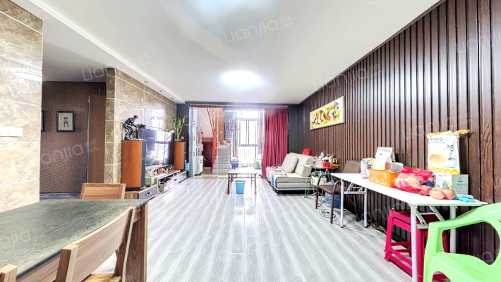 新城绿园二手房实景图