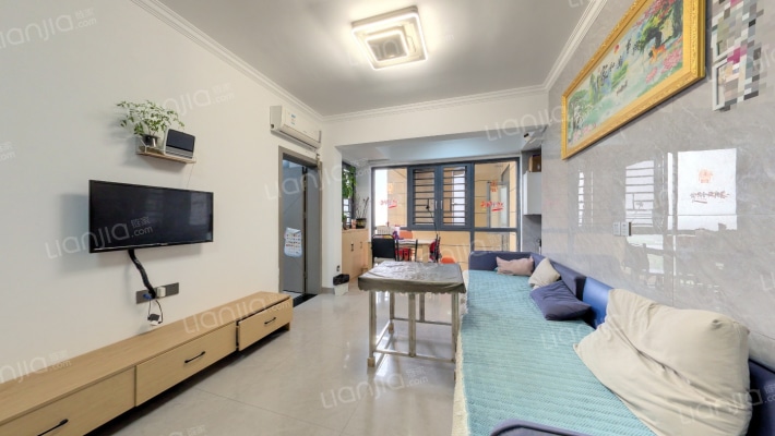 绿色金典二手房实景图