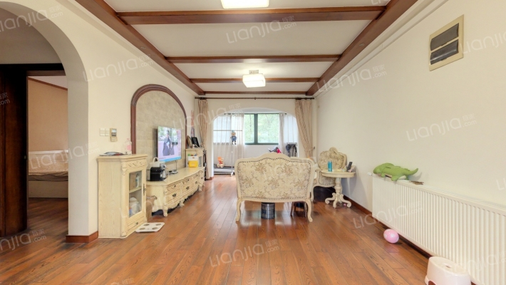 莎海惠晨苑二手房实景图