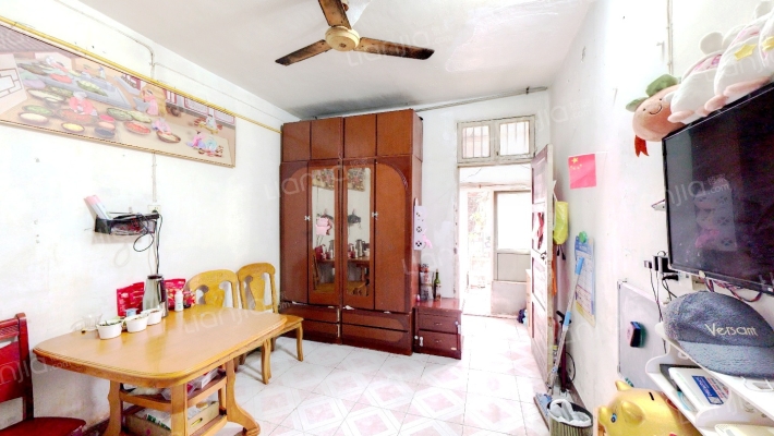 煤厂宿舍二手房实景图