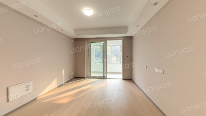 蓝湖郡二手房实景图