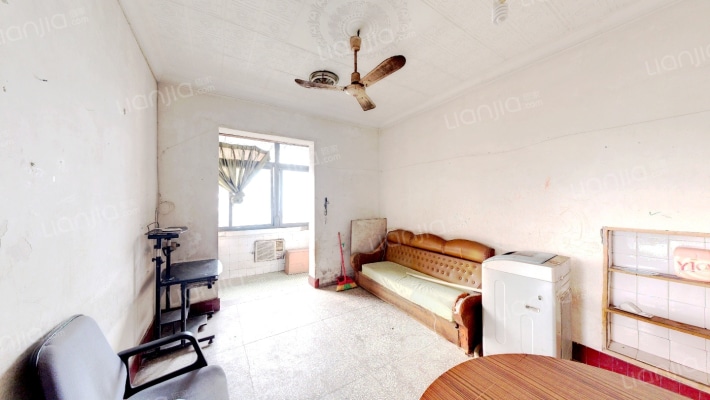 桥鸿一村二手房实景图