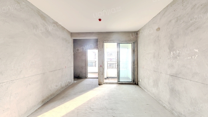 融堃港城小时代二手房实景图