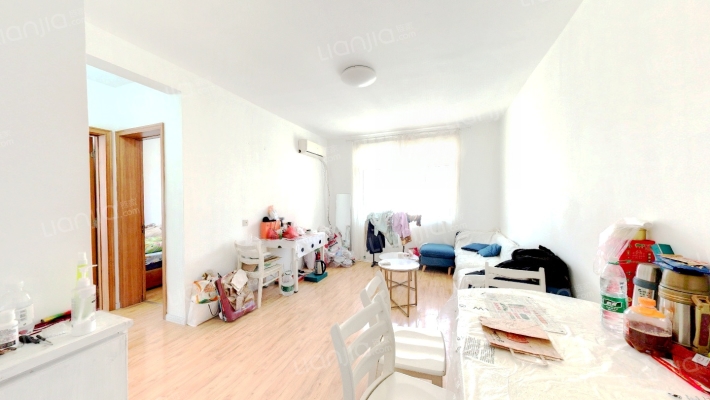 亚麦山城二期二手房实景图