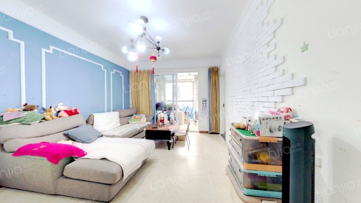 保利茉莉公馆二手房实景图