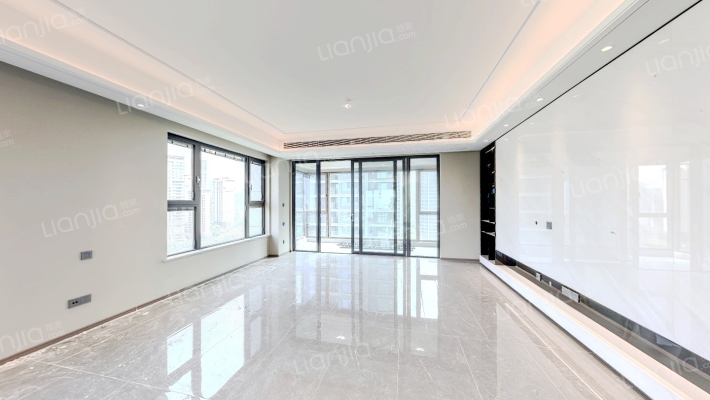 融创滨江ONE二手房实景图