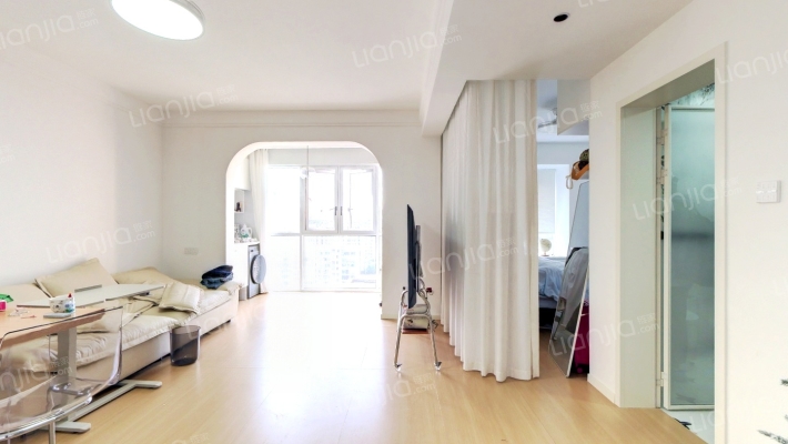 伯益经典雅苑二手房实景图