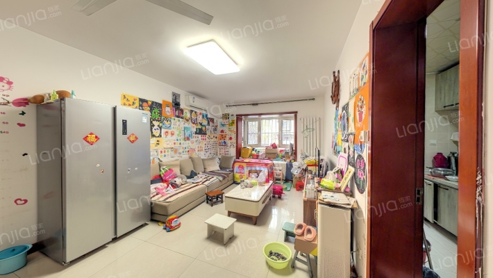 雅丽园二手房实景图