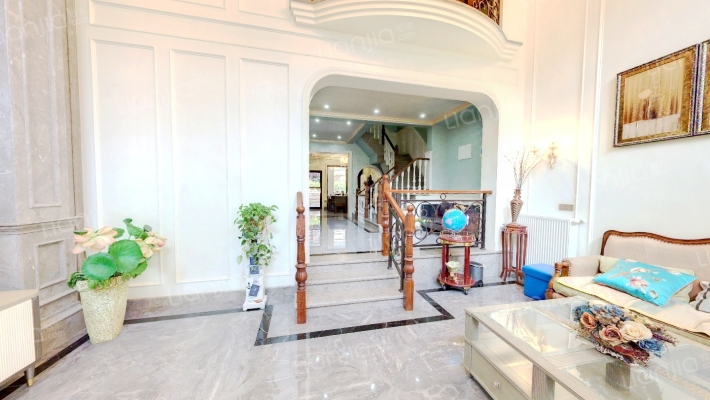 泽科左岸长郡二手房实景图