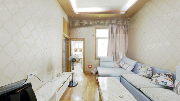 江西旅游商贸职业学院青山湖住宅小区二手房实景图