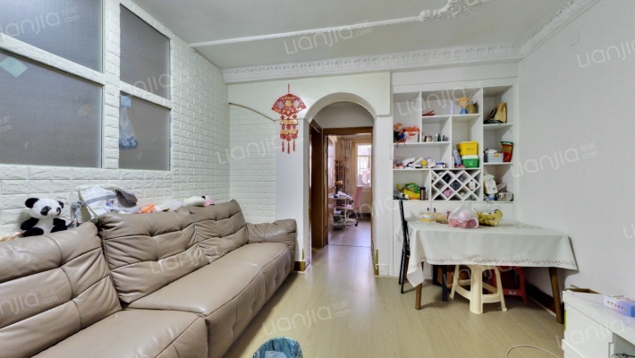 青羊教师公寓二手房实景图