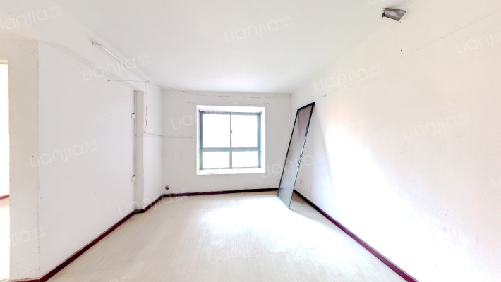 华生汉口城市广场二手房实景图